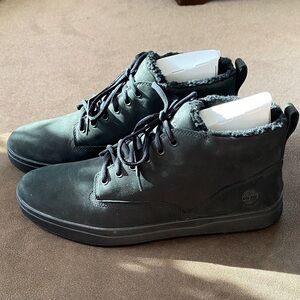 Men’s Timberland Davis Square Waterproof Warm Lined Chukka, Nubuck LITE Leather.